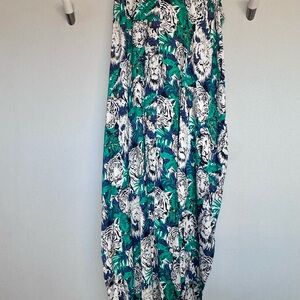 Tropical white tiger print dress/ nightgown/ cover-up Size XL